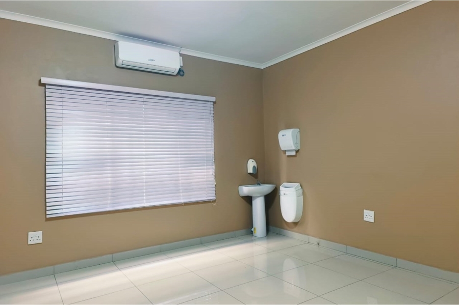 To Let commercial Property for Rent in Mogwase North West